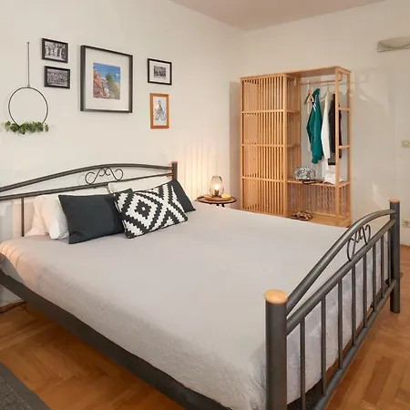 Oasis Apartament *